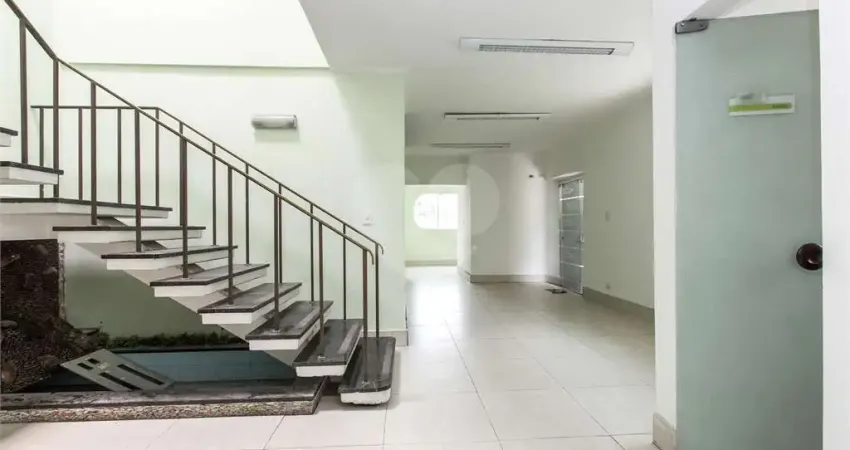 Casa comercial à venda em Moema, São Paulo 