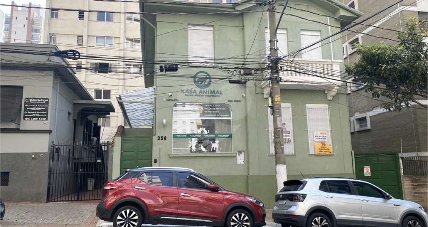 Casa à venda na Rua Artur Prado, --, Bela Vista, São Paulo