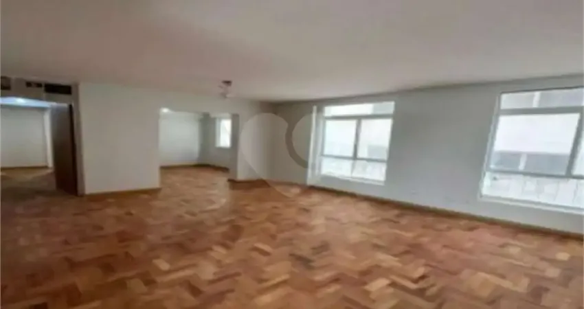 Apartamento com 2 quartos à venda em Cerqueira César - SP