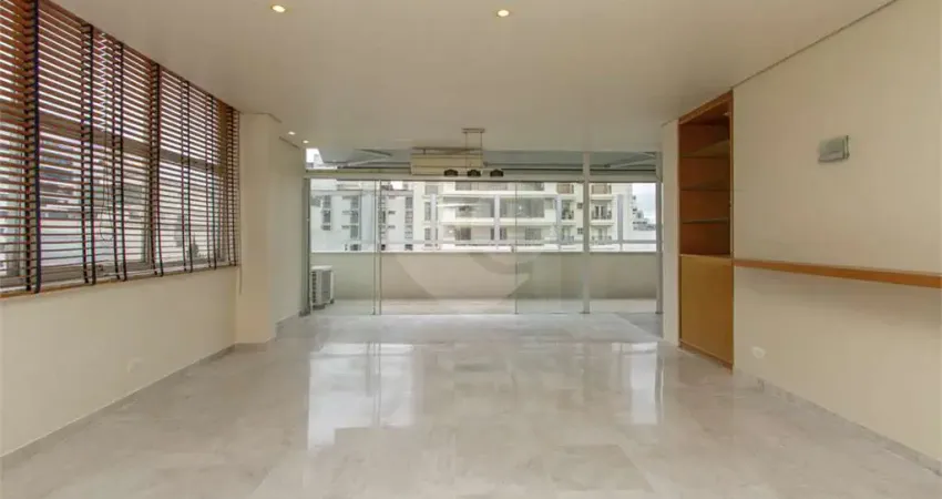 Apartamento com 3 quartos à venda na Rua Emílio de Menezes, --, Higienópolis, São Paulo