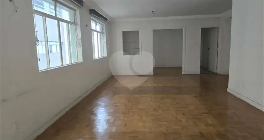 Apartamento com 3 quartos à venda na Rua Bela Cintra, --, Jardim América, São Paulo