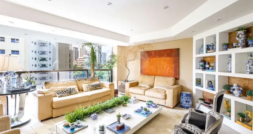 Apartamento com 3 quartos à venda ou para locação em Itaim Bibi - SP