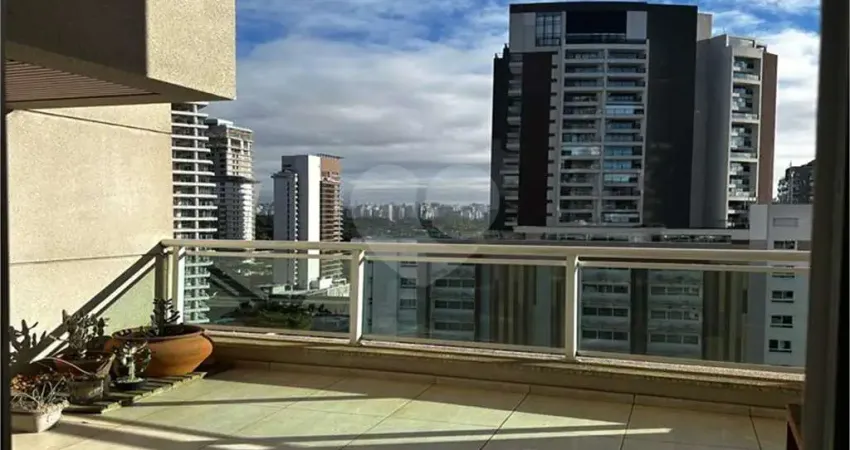 Duplex com 2 quartos à venda em Moema - SP
