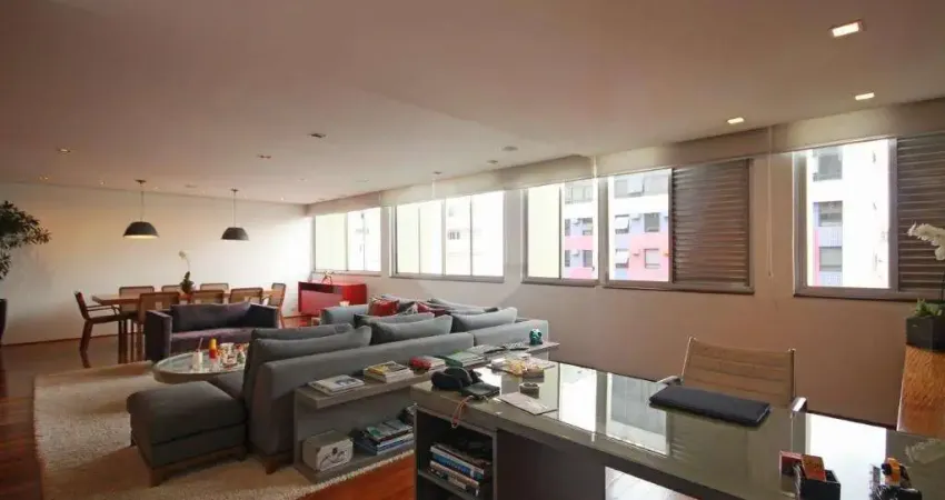 Apartamento com 3 quartos à venda na Alameda Casa Branca, --, Jardim América, São Paulo