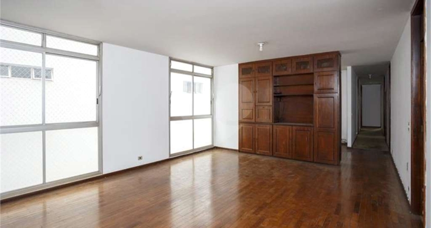 Apartamento com 4 quartos à venda em Santa Cecília - SP