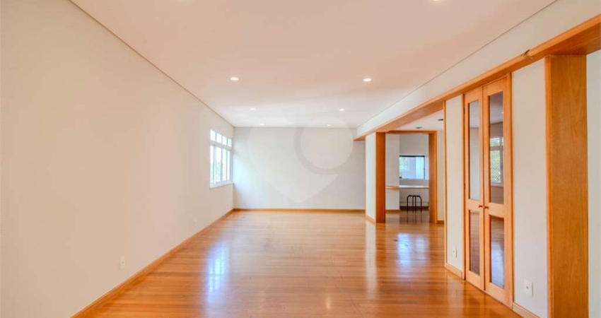 Apartamento com 2 quartos à venda em Cerqueira César - SP