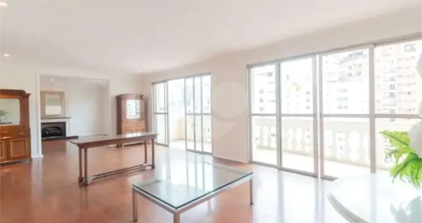 Apartamento com 3 quartos à venda no Jardim América, São Paulo 