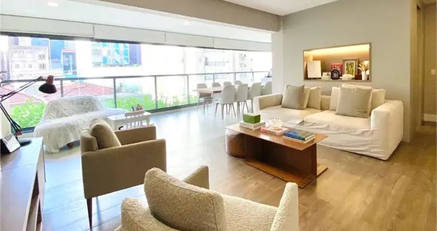 Apartamento com 3 quartos à venda na Rua João Moura, --, Pinheiros, São Paulo