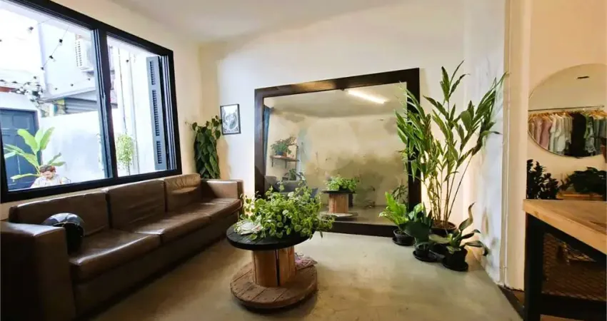 Casa comercial à venda na Consolação, São Paulo