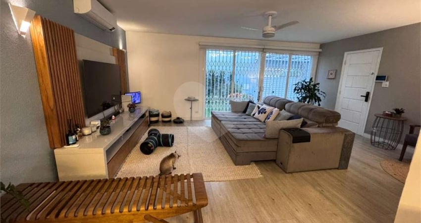 Casa com 3 quartos à venda na Rua Mocoembu, --, Planalto Paulista, São Paulo