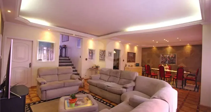 Casa com 4 quartos à venda em Lapa - SP