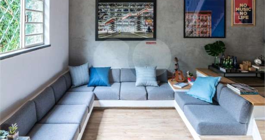 Casa com 3 quartos à venda na Rua Padre Agostinho Mendicute, --, Vila Madalena, São Paulo