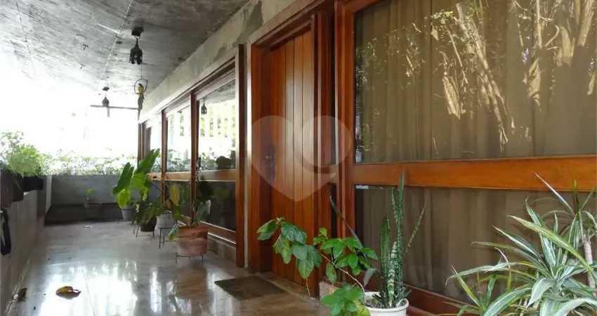 Sobrado com 5 quartos à venda em Pinheiros - SP