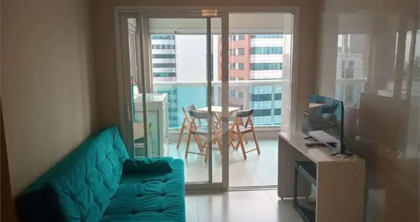 Apartamento com 2 quartos à venda na Rua Eugênio de Medeiros, --, Pinheiros, São Paulo