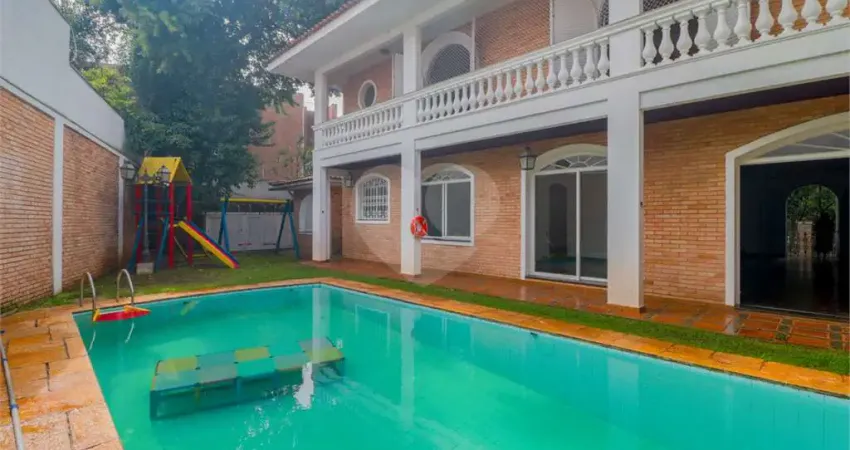 Casa com 3 quartos à venda em Alto de Pinheiros, São Paulo 