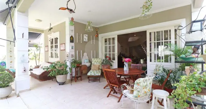 Casa com 4 quartos à venda na Rua Lomas Valentinas, --, Alto da Lapa, São Paulo