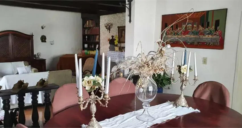 Casa com 3 quartos à venda na Dos Escultores, --, Alto de Pinheiros, São Paulo