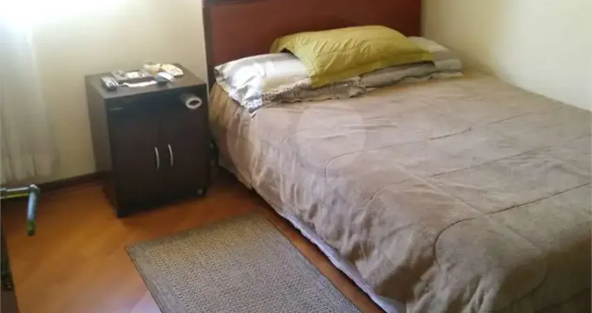 Casa com 3 quartos à venda na Rua Mota Pais, --, Vila Ipojuca, São Paulo