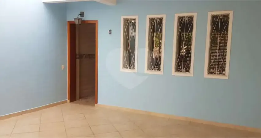 Sobrado com 4 quartos à venda em Vila Hamburguesa - SP