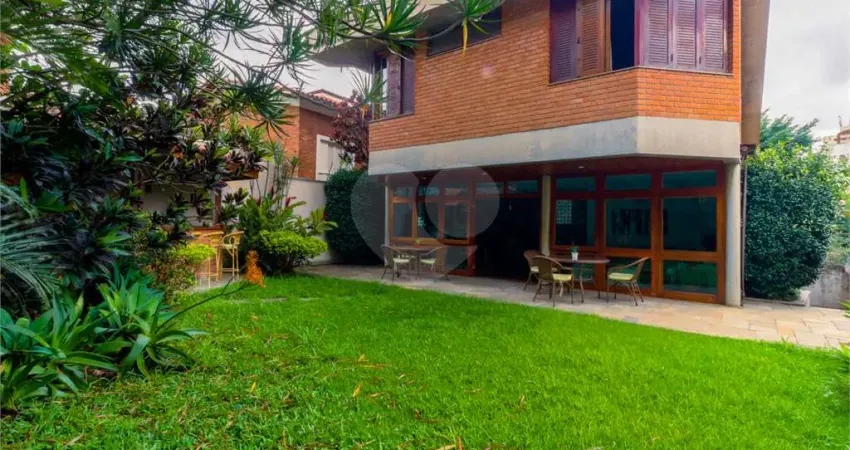 Casa com 4 quartos à venda na Rua Passo da Pátria, --, Alto da Lapa, São Paulo