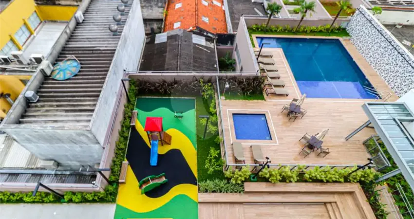 Apartamento com 3 quartos à venda na Rua Dardanelos, --, Alto de Pinheiros, São Paulo