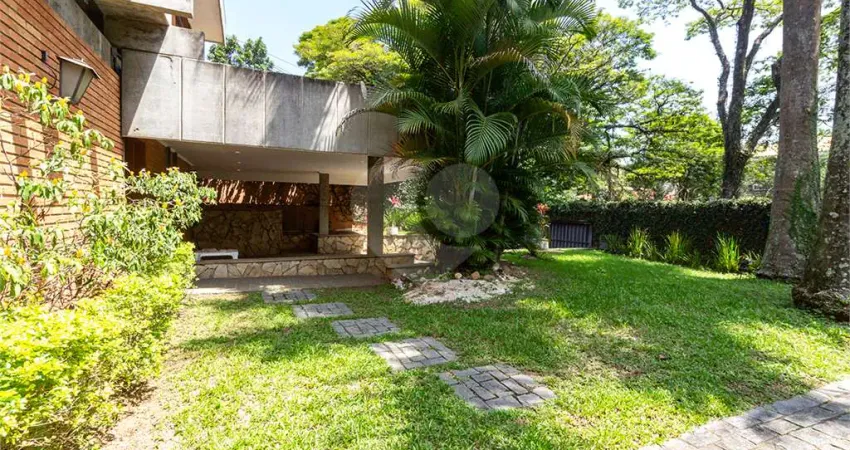 Casa com 4 quartos à venda em Alto de Pinheiros, São Paulo 