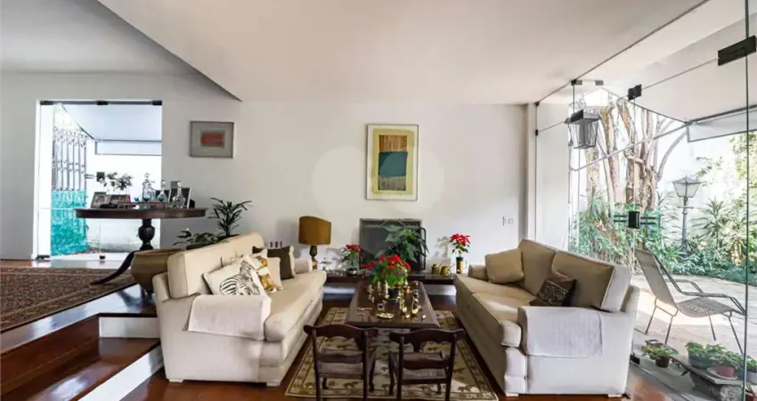 Casa com 5 quartos à venda em Alto De Pinheiros - SP