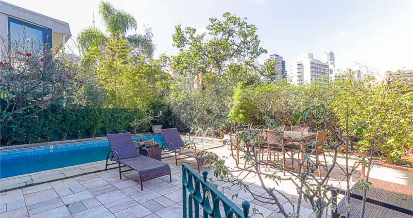 Casa com 4 quartos à venda na Orós, --, Vila Madalena, São Paulo