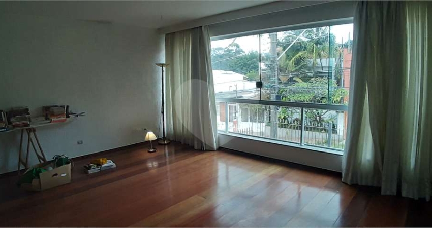 Casa com 3 quartos à venda na Rua Maria Vidal, --, Perdizes, São Paulo