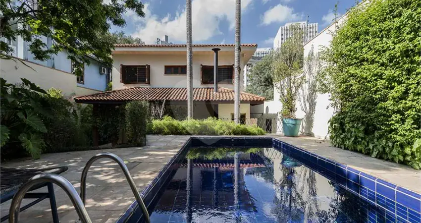 Casa com 3 quartos à venda na Avenida Padre Pereira de Andrade, --, Boaçava, São Paulo