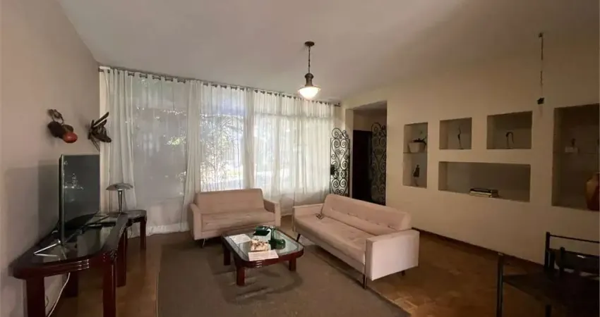 Casa com 3 quartos à venda na Ministro Américo Marco Antônio, --, Vila Madalena, São Paulo