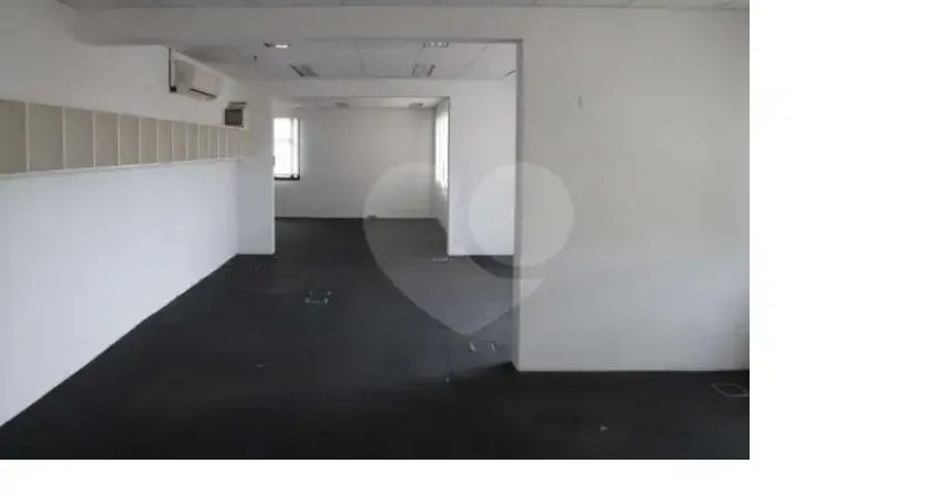 Sala comercial à venda na Rua Artur de Azevedo, --, Pinheiros, São Paulo