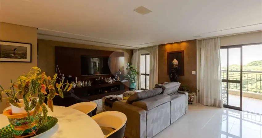 Duplex com 4 quartos à venda em Alto De Pinheiros - SP