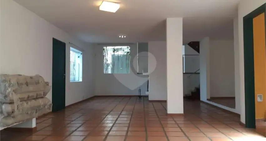 Casa com 3 quartos à venda na Rua Santarém, --, Pacaembu, São Paulo