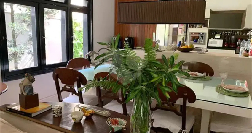 Casa com 3 quartos à venda na Professor Guilherme Millward, --, Butantã, São Paulo