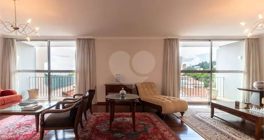 Casa com 3 quartos à venda na Vila Madalena, São Paulo 