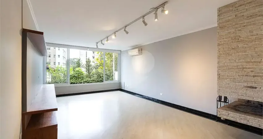 Casa com 3 quartos à venda na Rua Monsenhor Passos, --, Vila Madalena, São Paulo