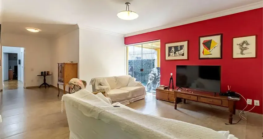 Casa com 4 quartos à venda na Rua Lomas Valentinas, --, Lapa, São Paulo