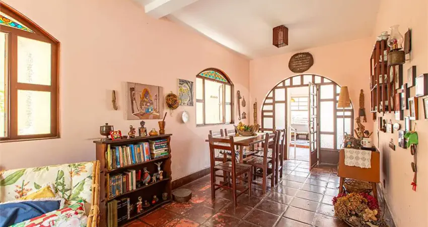Casa com 3 quartos à venda na Rua Camatiá, --, Vila Romana, São Paulo