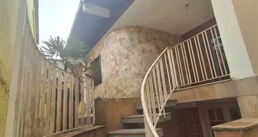 Casa com 3 quartos à venda na Padre Cerda, --, Alto de Pinheiros, São Paulo