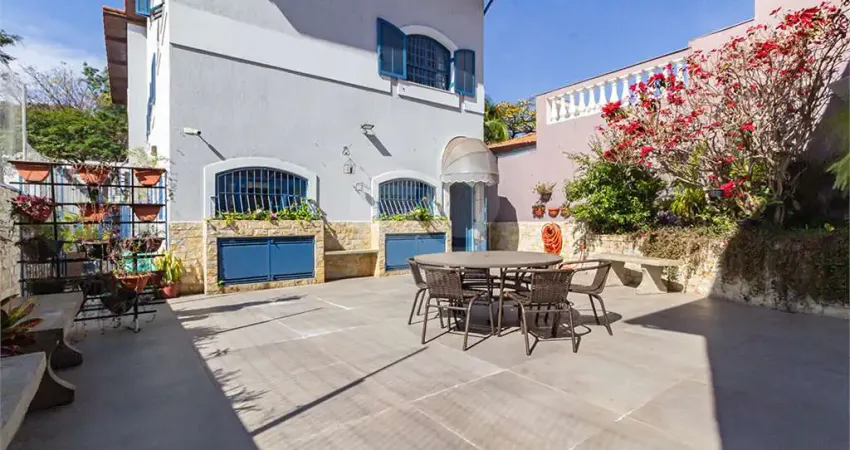 Casa com 3 quartos à venda na Rua Acuruá, --, Vila Romana, São Paulo