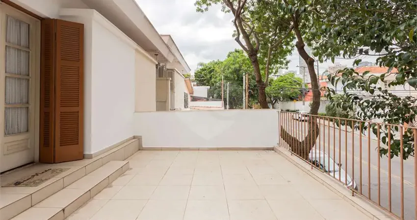 Casa com 3 quartos para alugar na Vila Madalena, São Paulo 