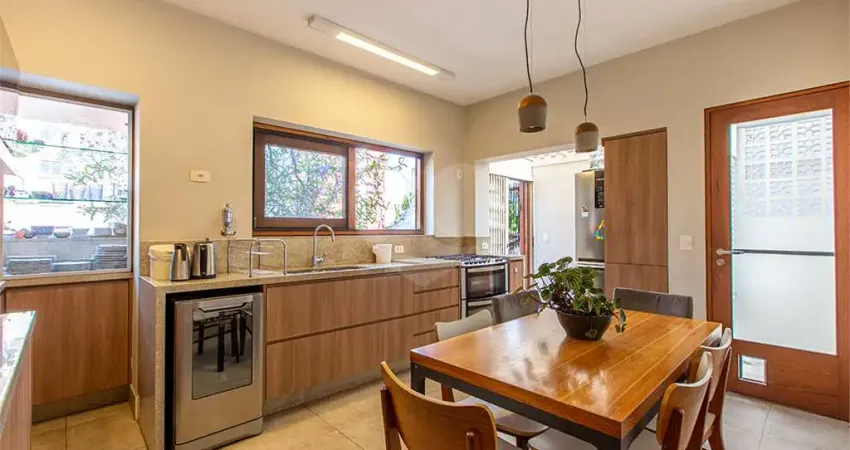 Casa de vila com 3 quartos à venda em Sumarezinho - SP