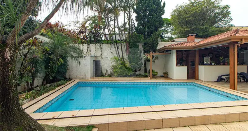 Casa térrea com 3 quartos à venda em Vila Madalena - SP