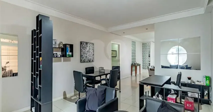 Casa com 3 quartos à venda em Alto da Lapa, São Paulo 