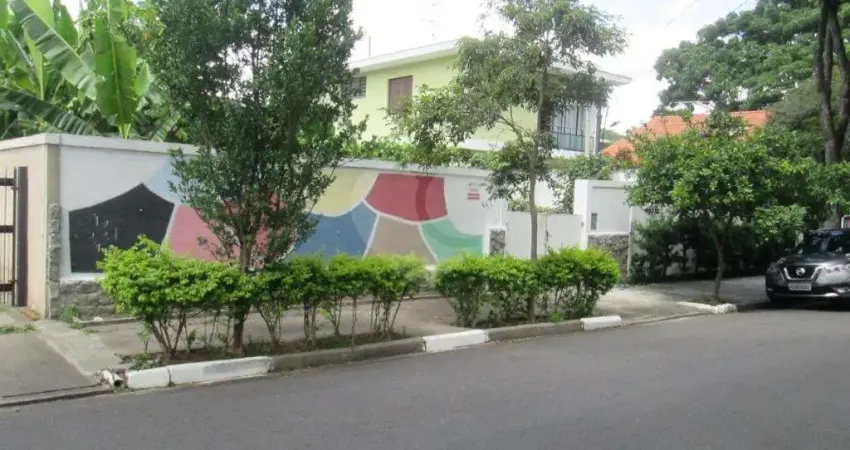 Casa térrea com 3 quartos à venda em Butantã - SP