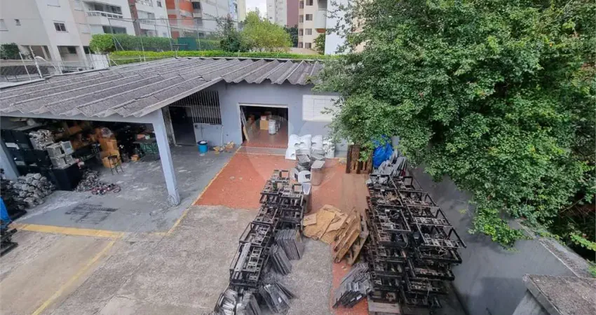 Sobrado com 2 quartos à venda em Água Branca - SP
