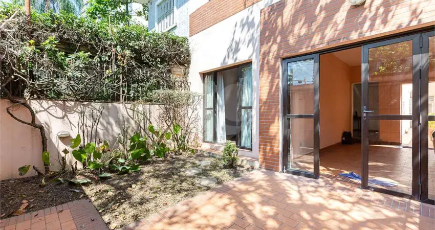 Casa com 4 quartos à venda na Vila Madalena, São Paulo 
