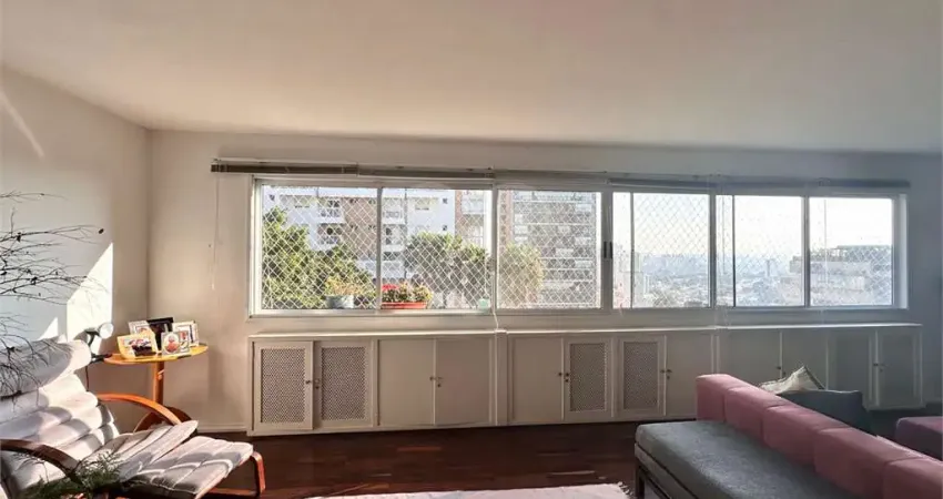 Apartamento com 3 quartos à venda em Sumarezinho - SP