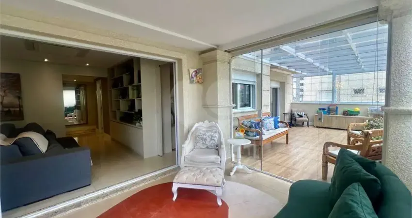 Apartamento com 3 quartos à venda na Rua Aimberê, --, Perdizes, São Paulo